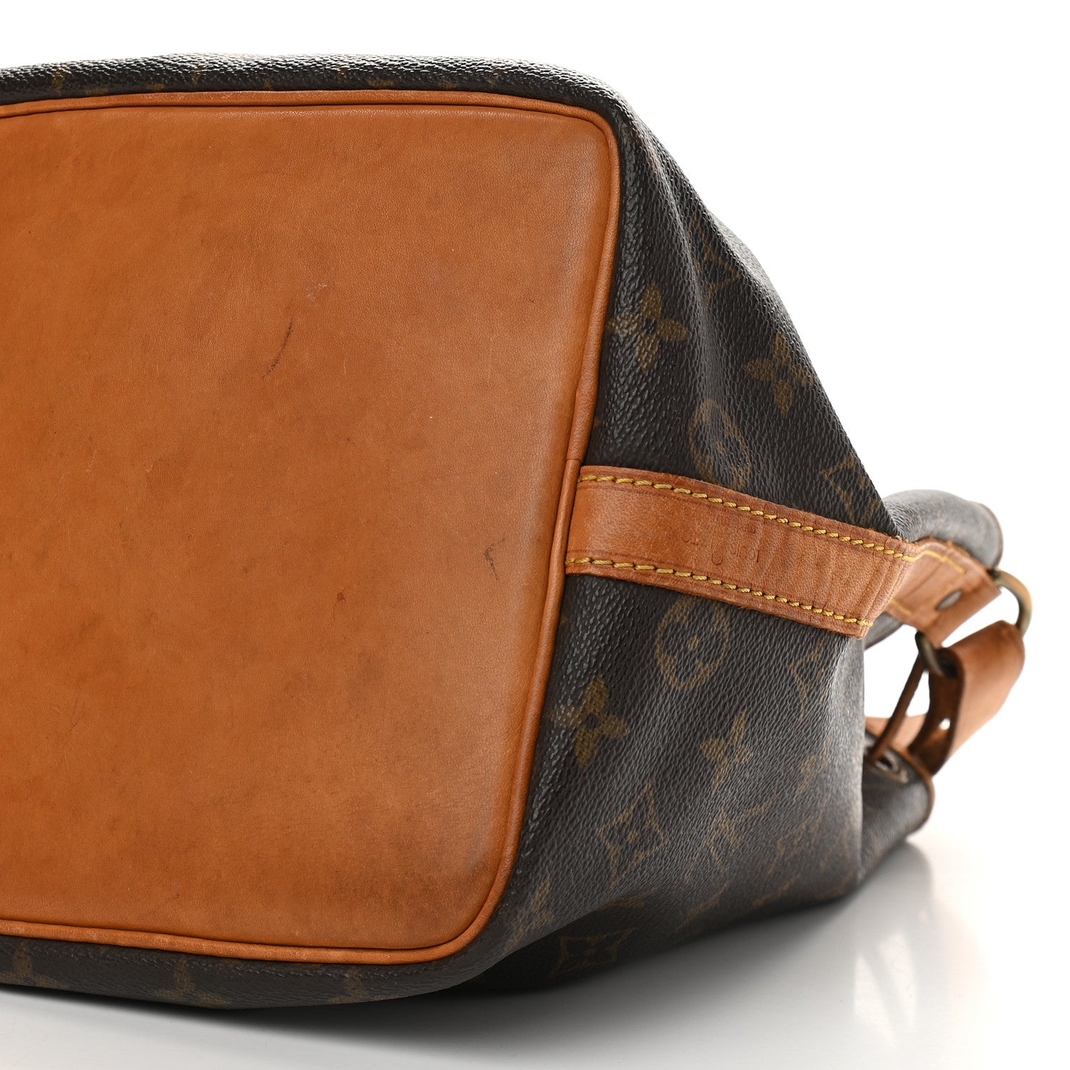 Louis Vuitton Monogram Petit Noe 7 of 10