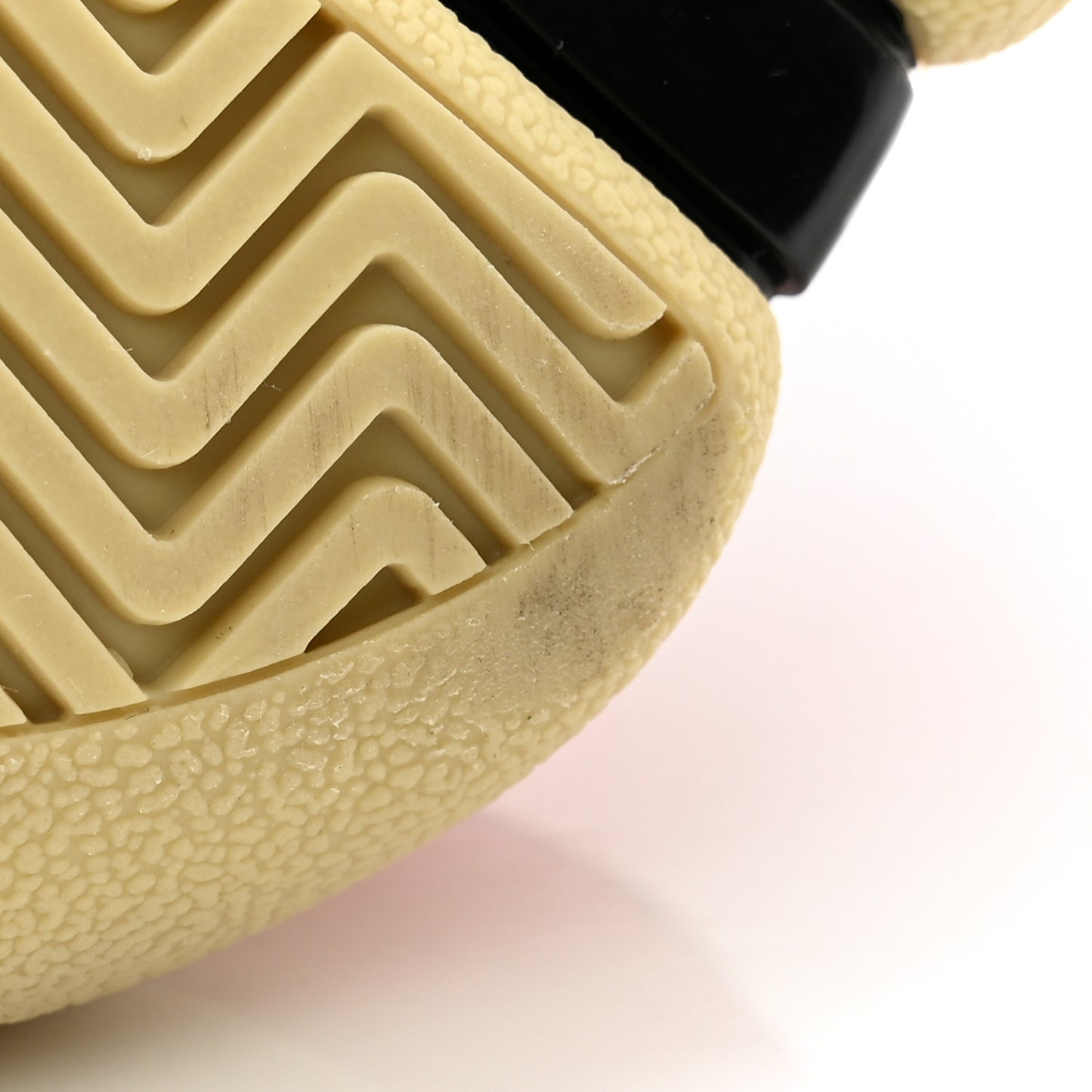 X GUCCI GG Supreme Monogram Allover Logo Womens Triple S Sneakers 36 Beige Ebony Mystic White