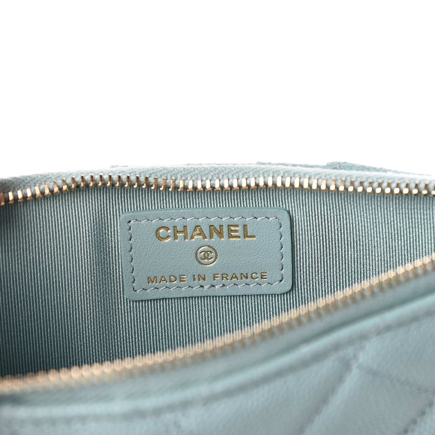 Caviar Quilted Classic iPhone Pouch Blue