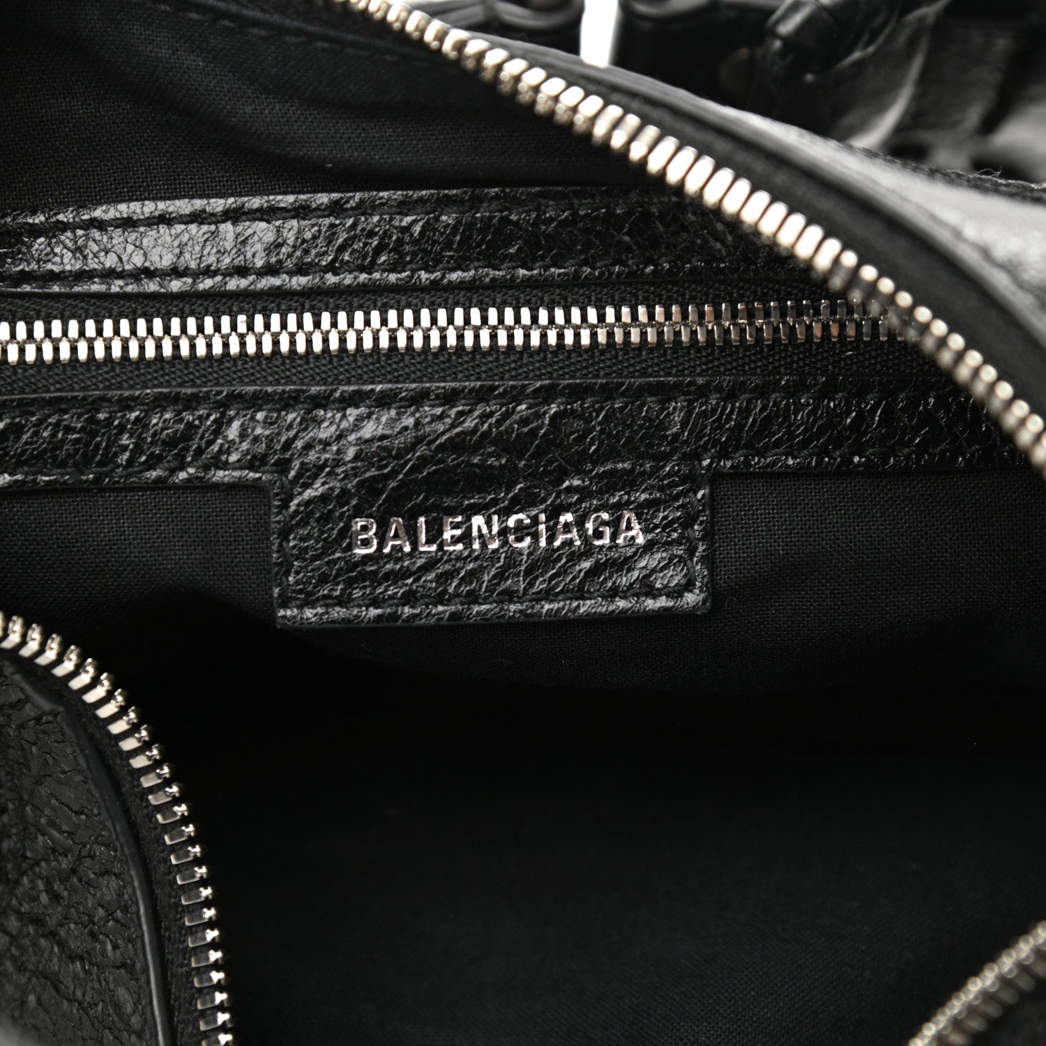 Balenciaga Agneau Arena Small Le Cagole Shoulder Bag Black 6 of 9