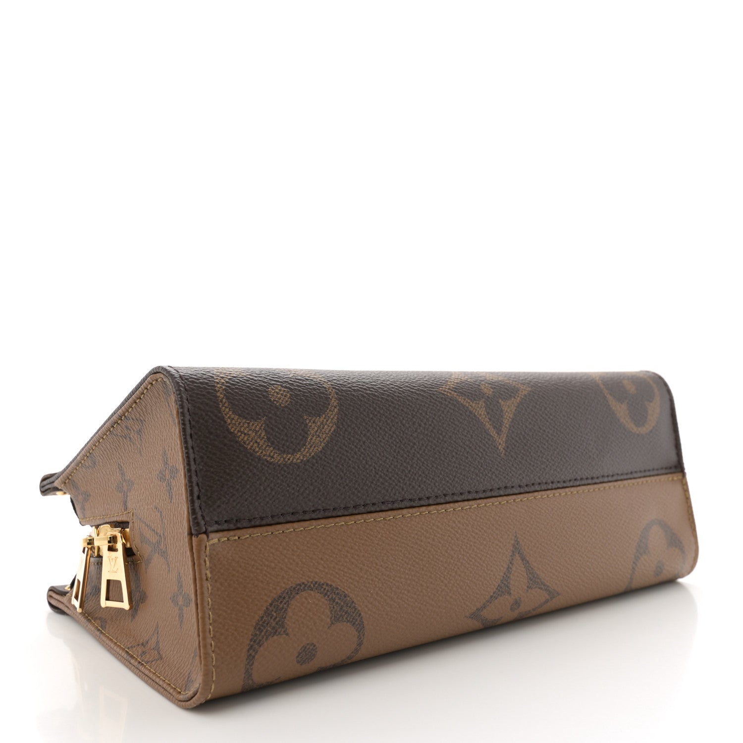 Louis Vuitton Reverse Monogram Giant OnTheGo East West 4 of 9