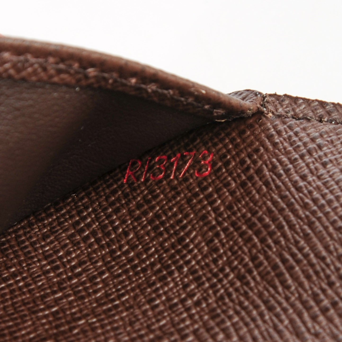 Damier Ebene Medium Ring Agenda Cover