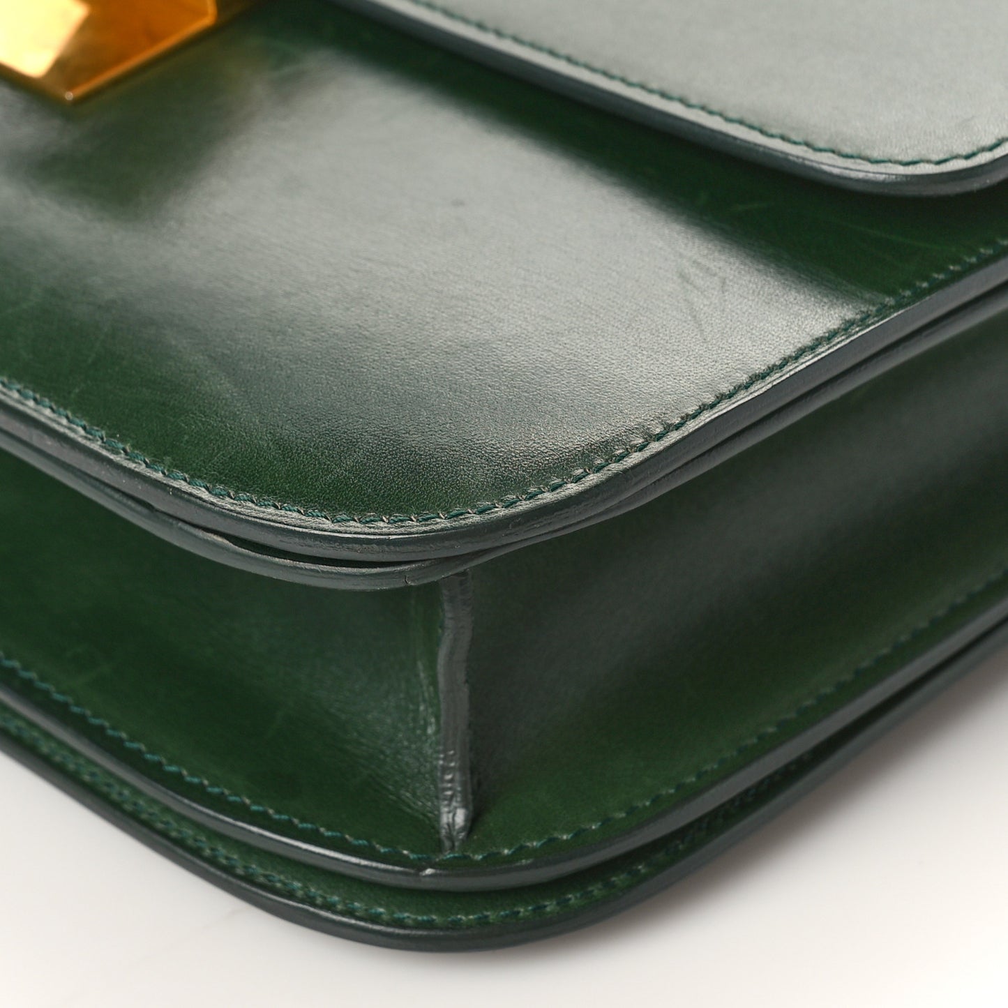 Box Calfskin Classic Box Medium Flap Bag Forest