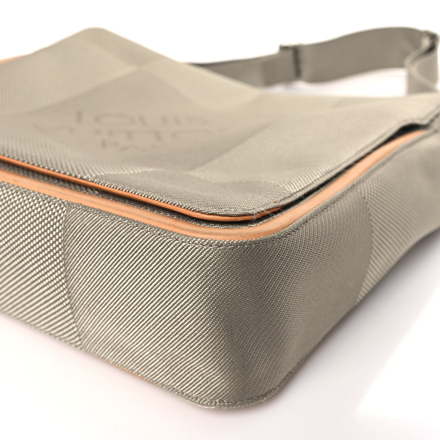 Damier Geant Messenger Bag Sable