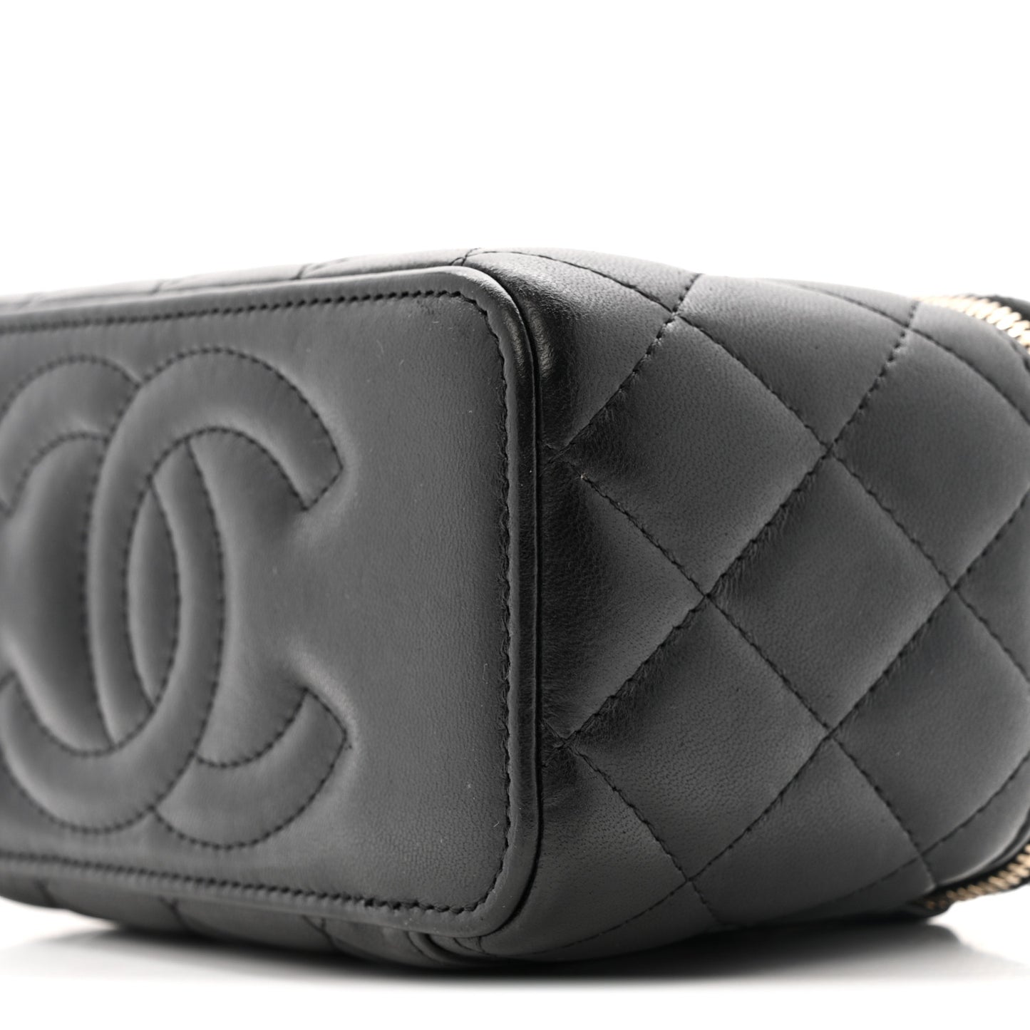 Lambskin Quilted Small Pillow Crush Vanity Case With Chain Black