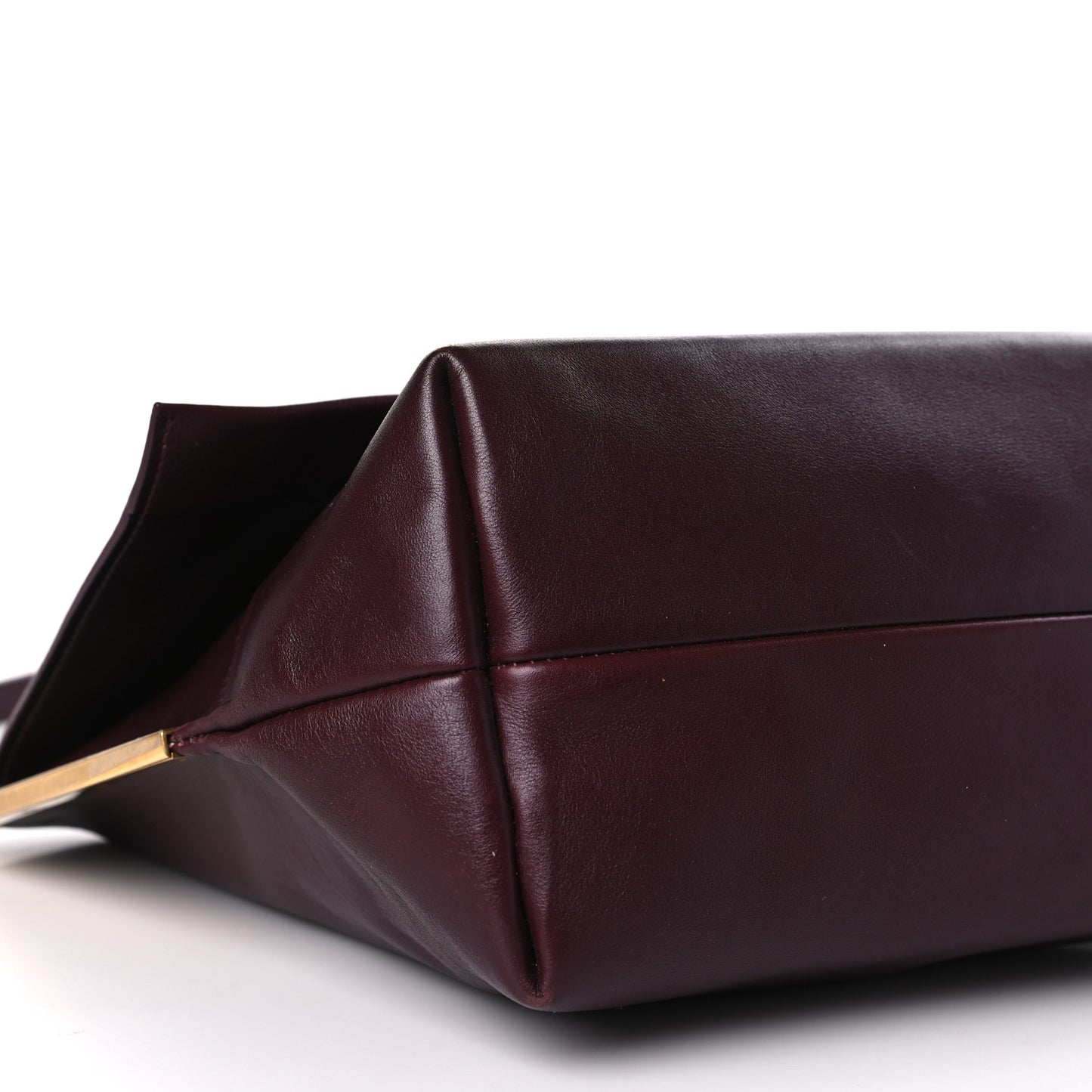 Smooth Calfskin Blade Flap Burgundy