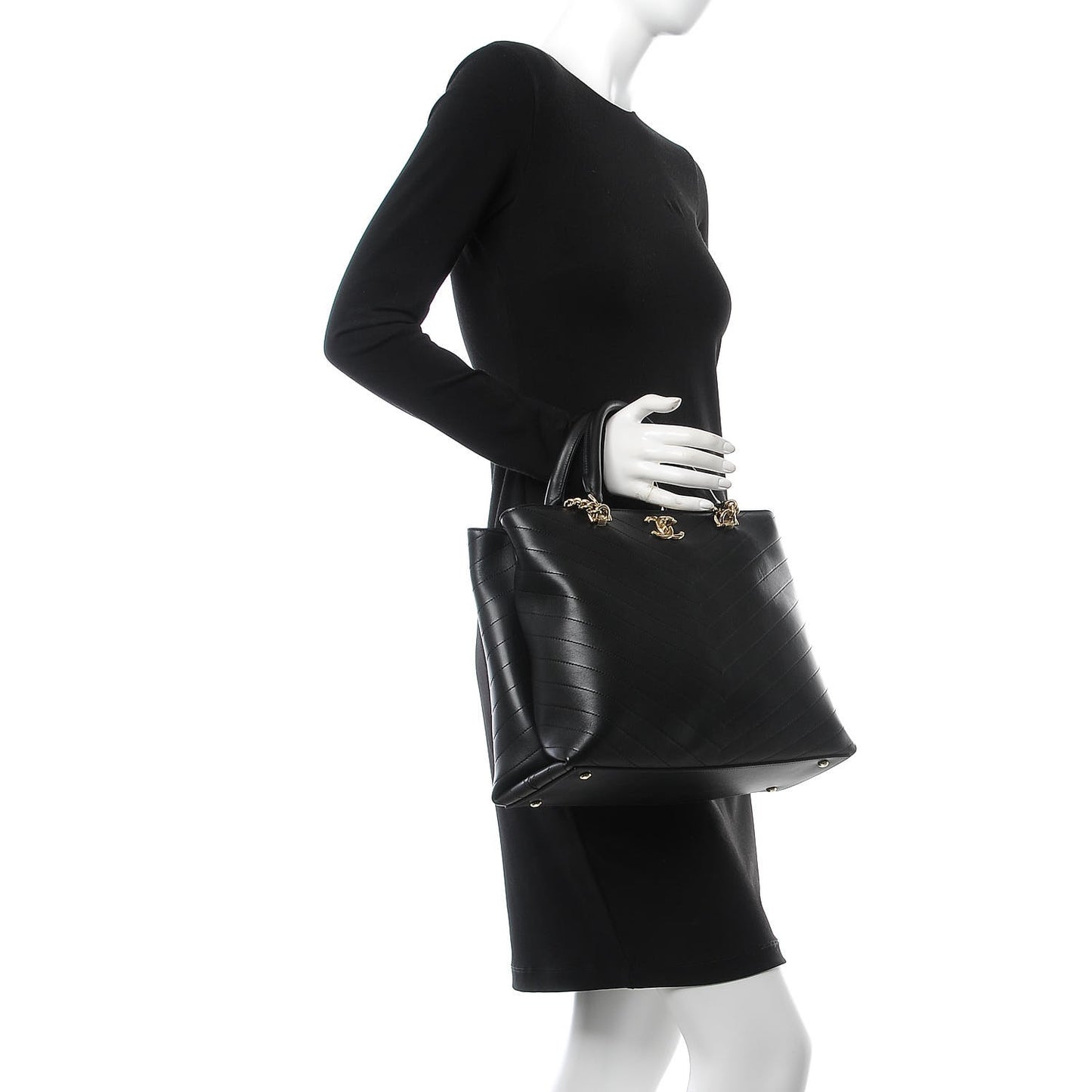 Calfskin Chevron Quilted Large Shopping Tote Black