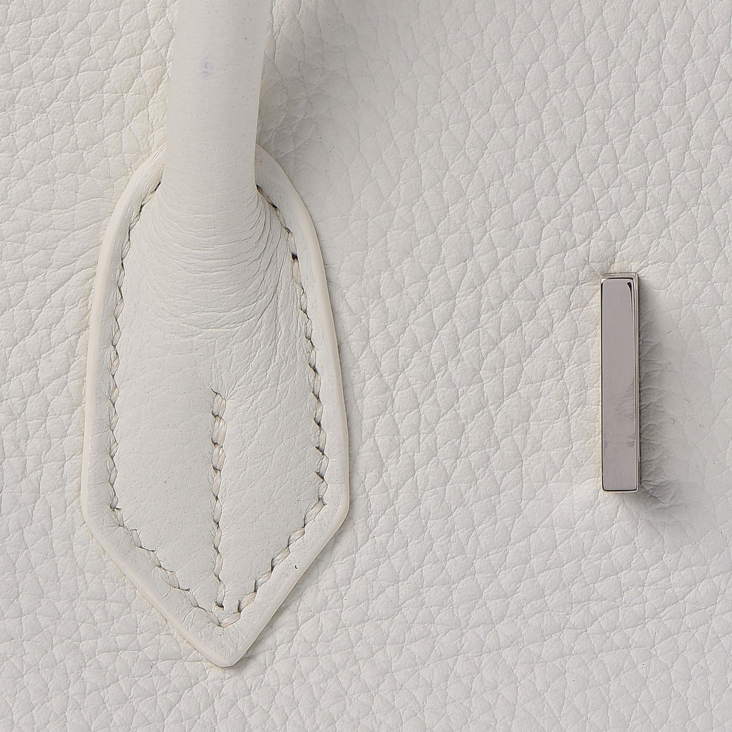 Taurillon Clemence Birkin 35 White