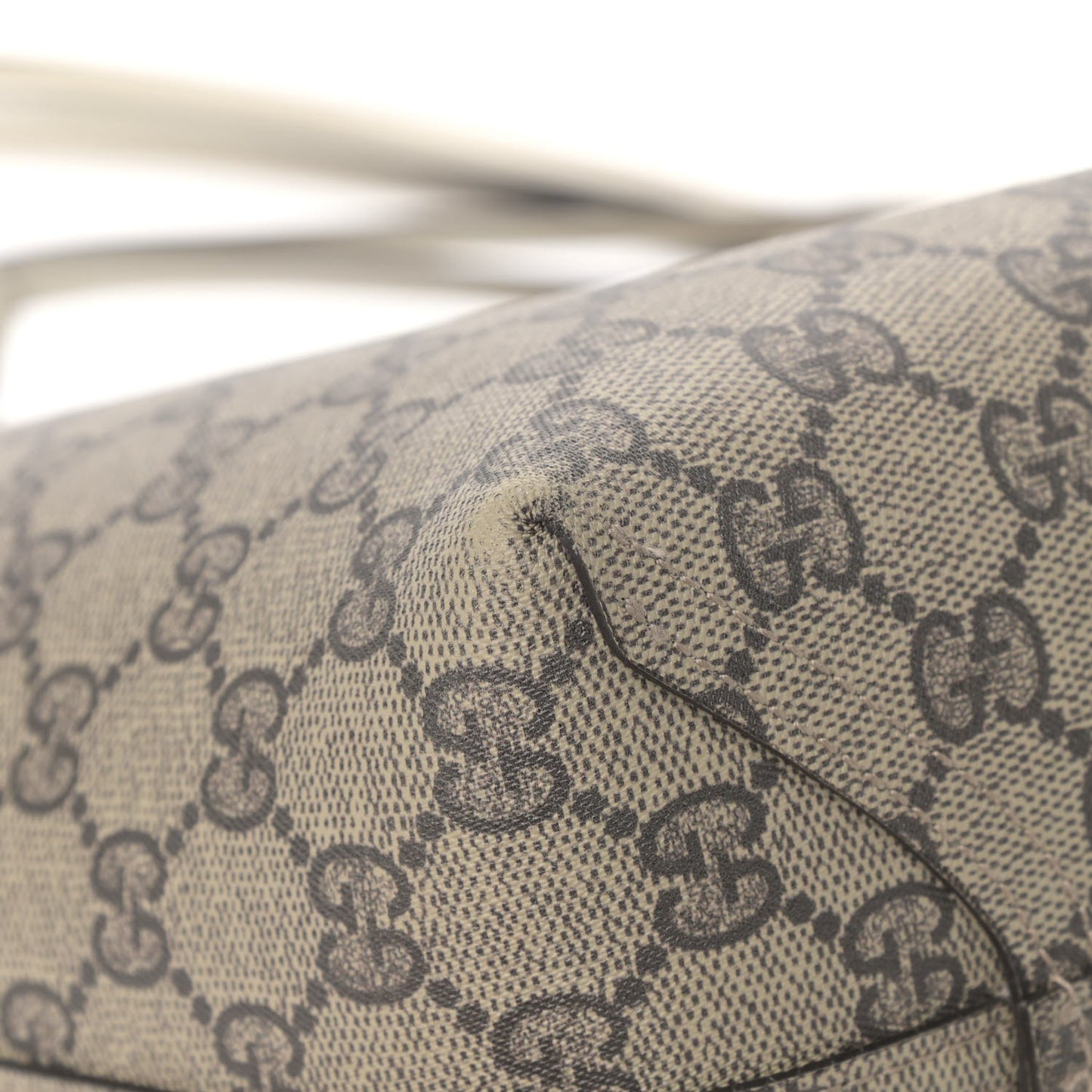 GG Supreme Monogram Medium Reversible Tote Beige White