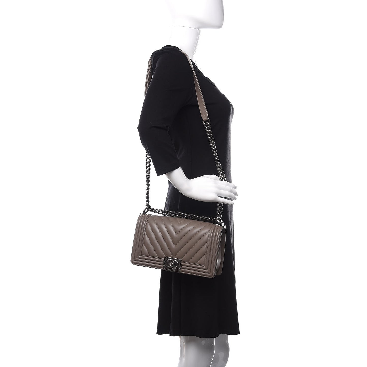 Lambskin Chevron Quilted Medium Boy Flap Grey