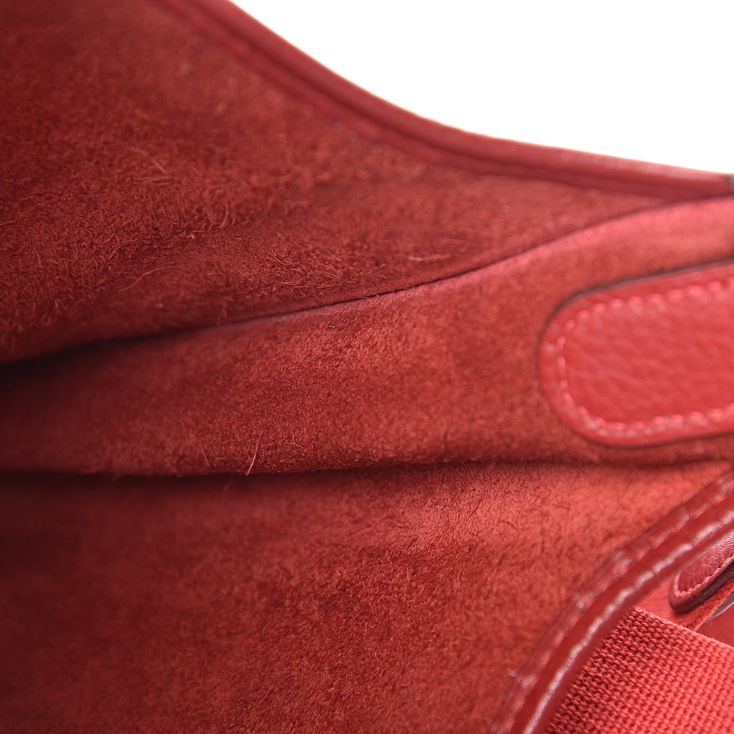 Taurillon Clemence Evelyne GM Rouge Vif