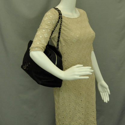 Chanel Caviar Diamond Stitch Tote Black 2 of 10
