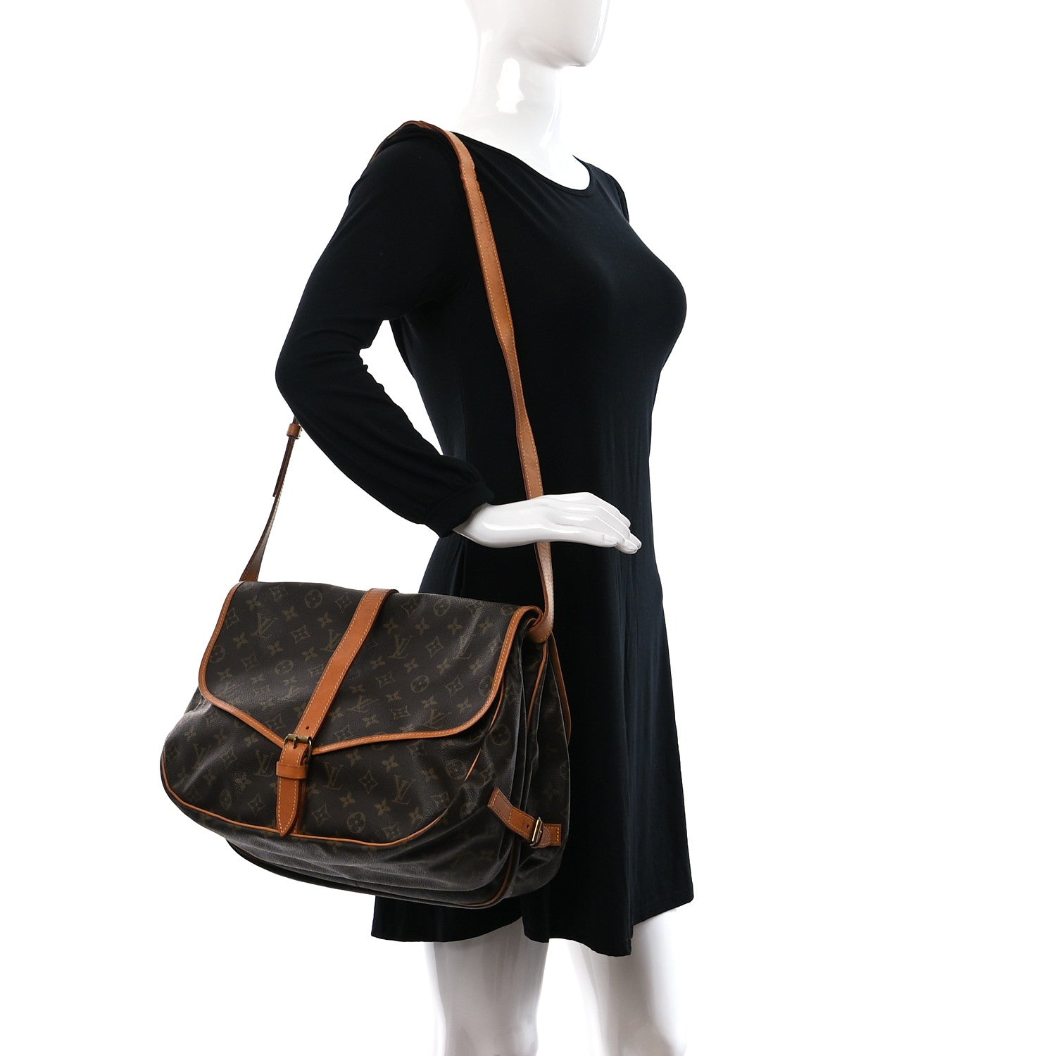 Louis Vuitton Monogram Saumur 35 2 of 18