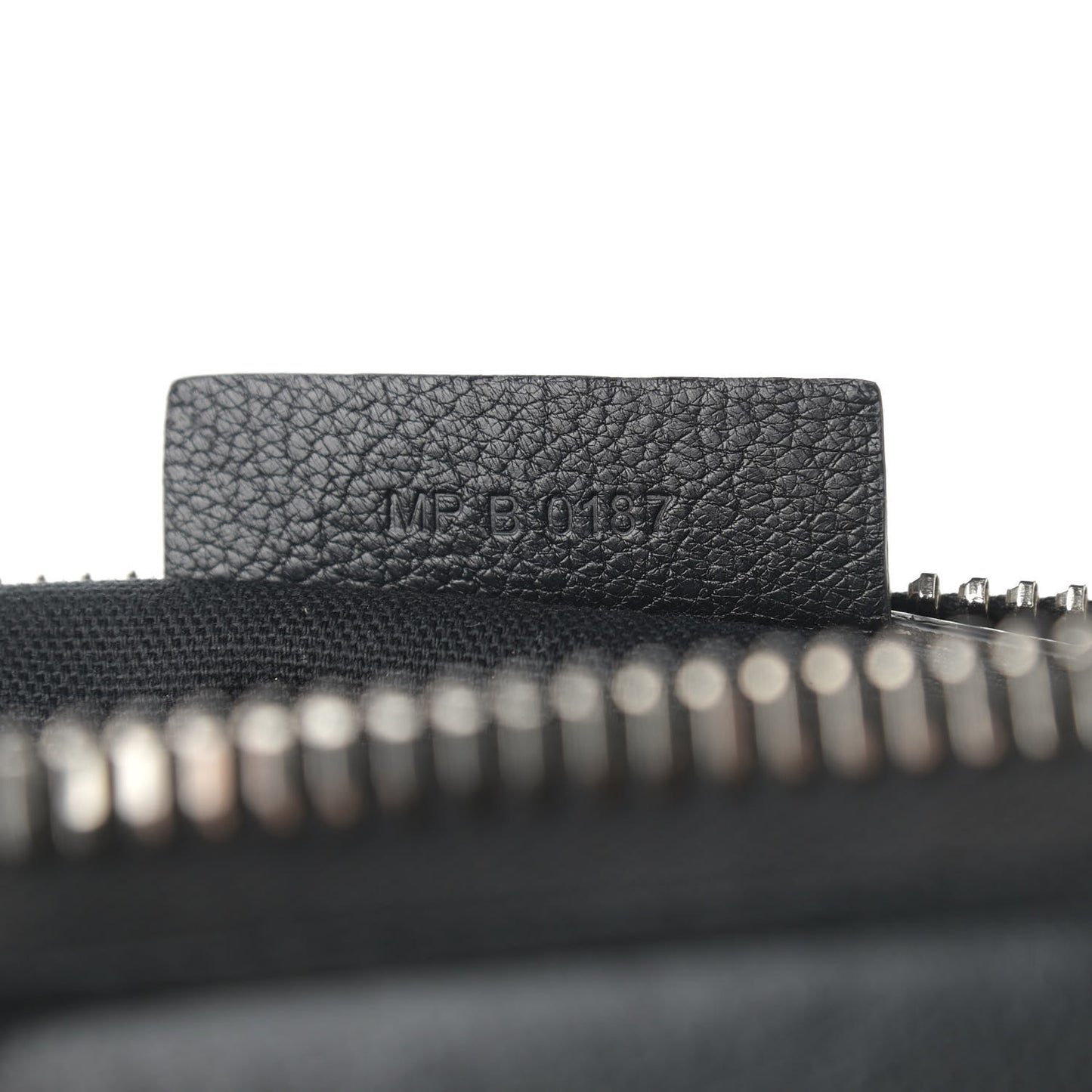 Sugar Goatskin Medium Antigona Black