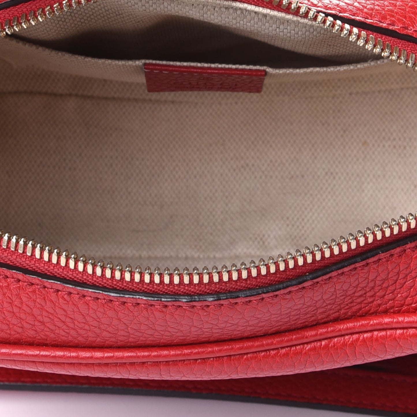 Pebbled Calfskin Small Soho Disco Bag Tabasco Red