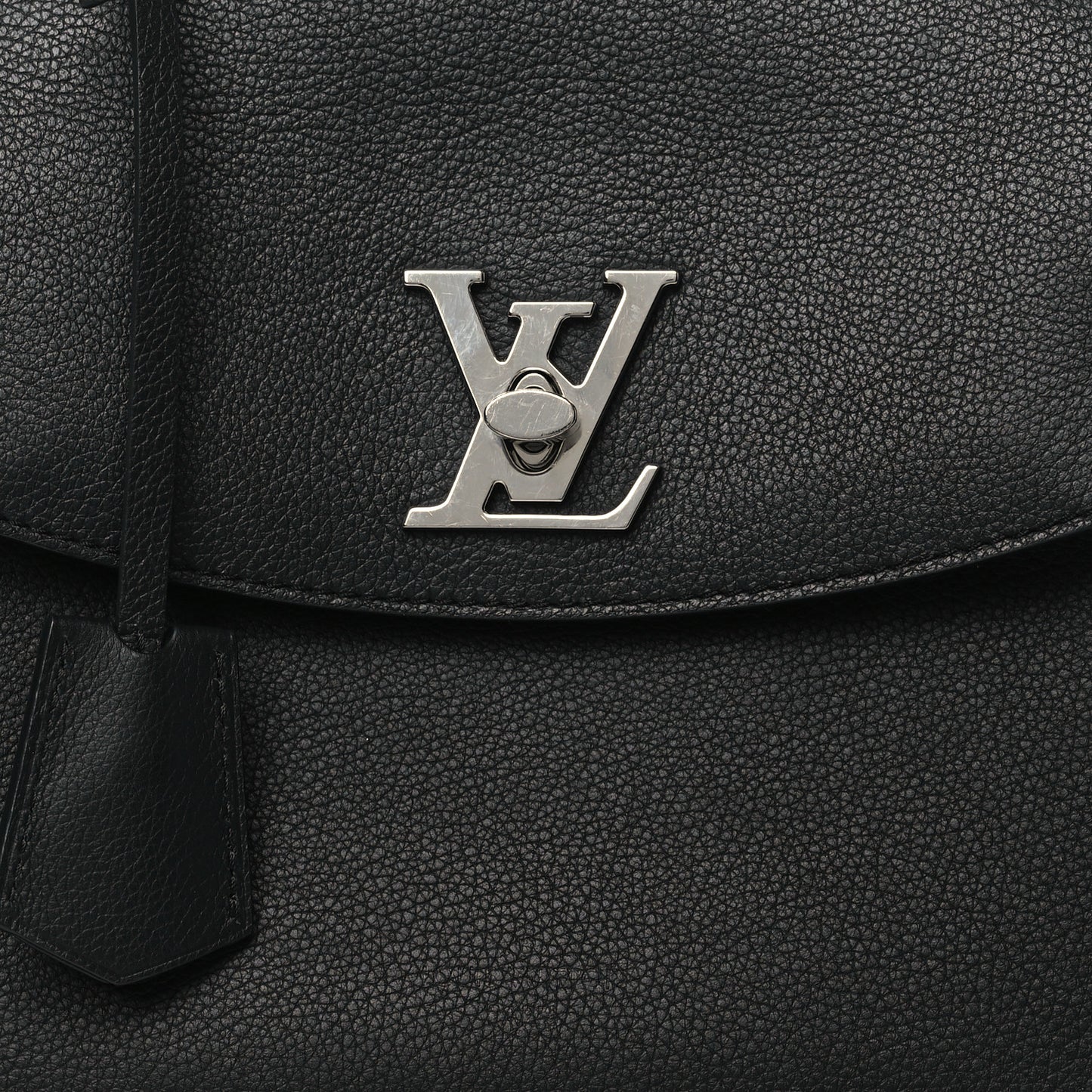 Calfskin Lockme Ever BB Black