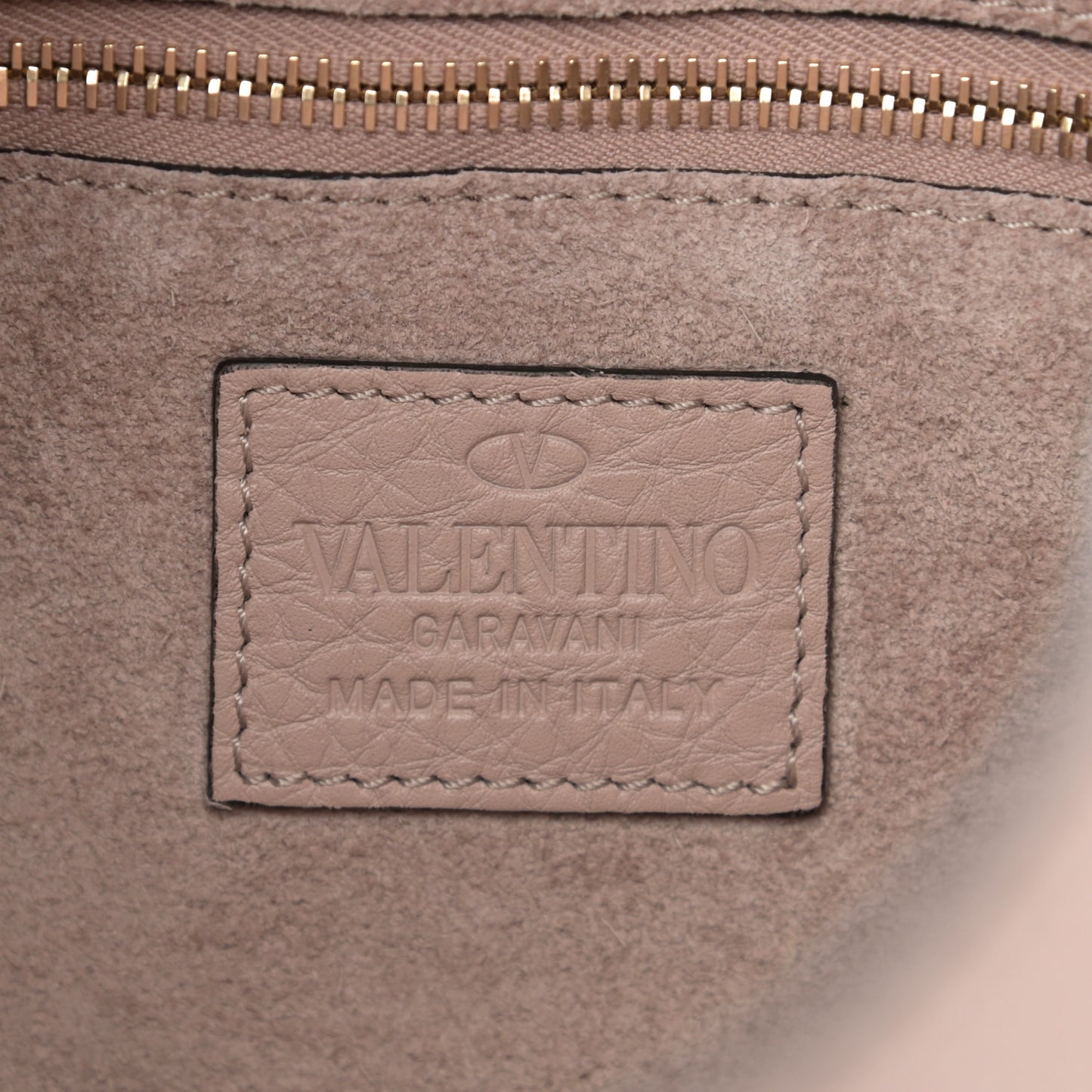 Grained Calfskin Rockstud Bucket Bag Poudre