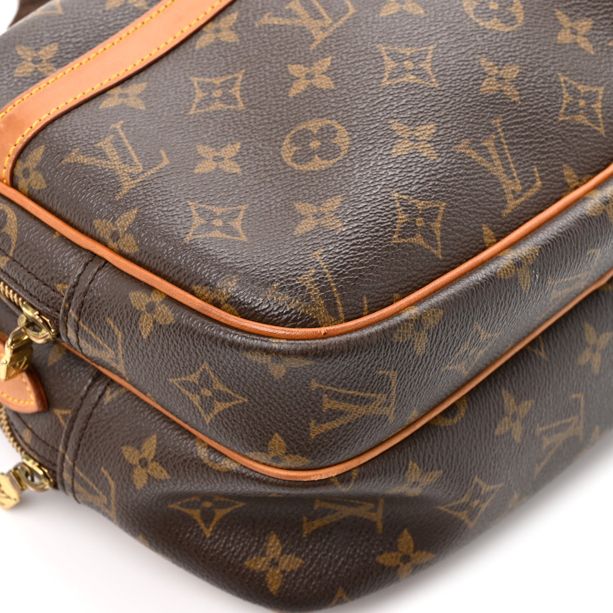 Louis Vuitton Monogram Reporter PM 10 of 15