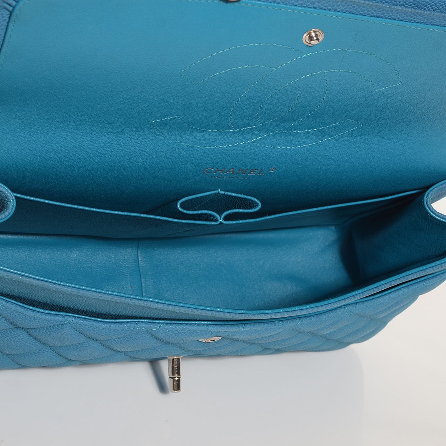 Iridescent Caviar Quilted Jumbo Double Flap Blue