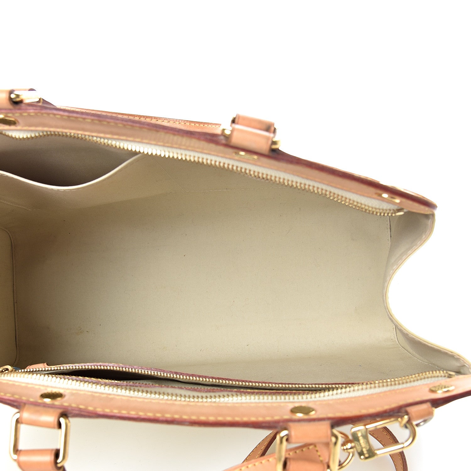 Louis Vuitton Vernis Brea GM Blanc Corail 4 of 17