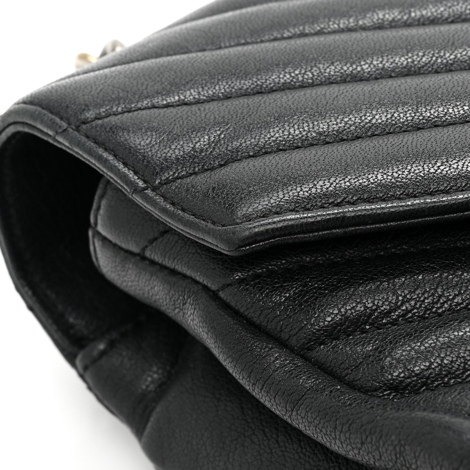 Saint Laurent Sheepskin Matelasse Chevron Monogram Large College Satchel Black 15 of 17