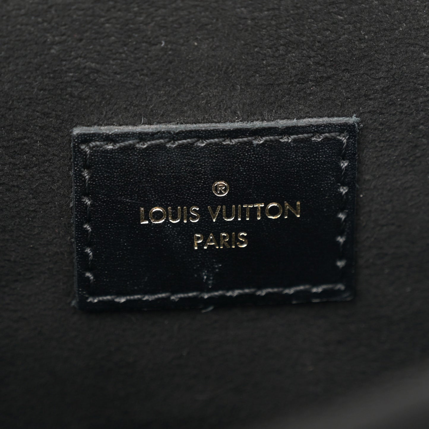 Reverse Monogram Pochette Metis