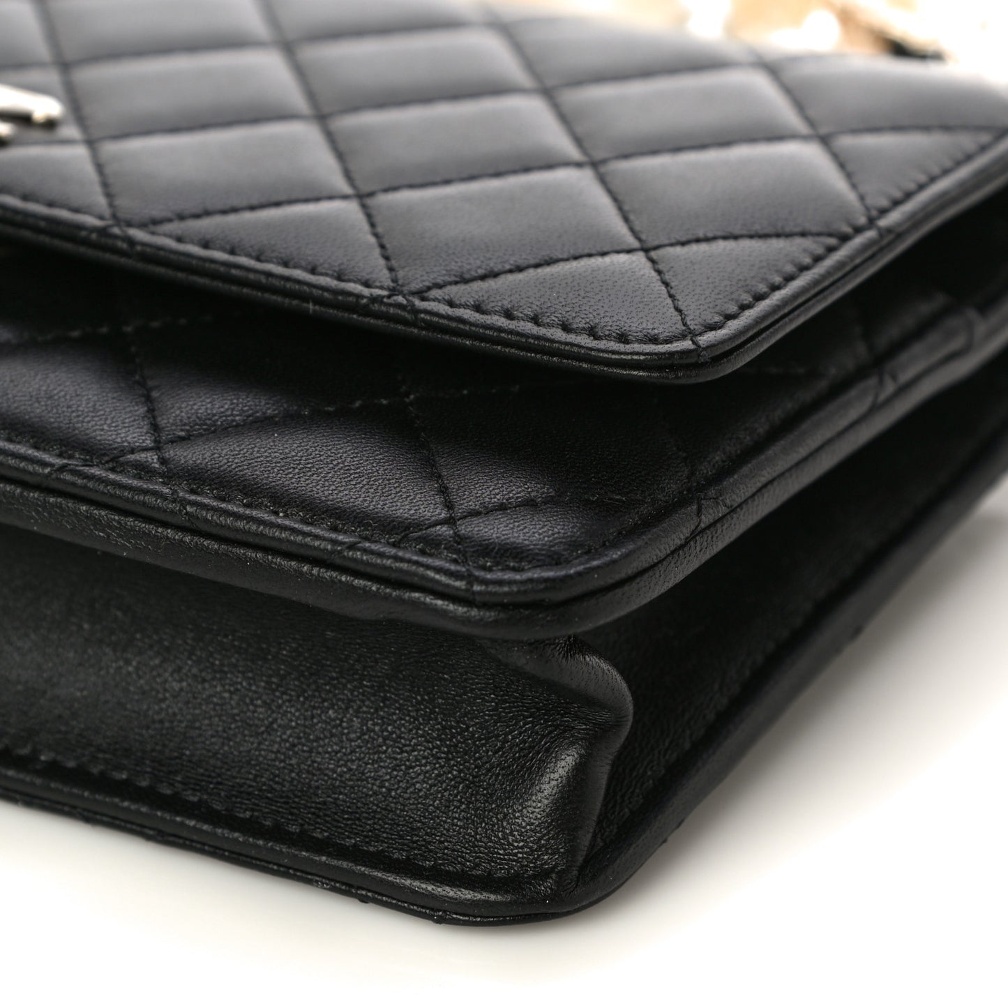 Lambskin Quilted Pearl Wallet On Chain WOC Black