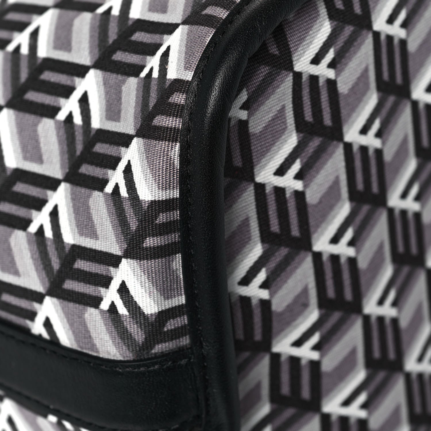 MCM Visetos Medium Liz Reversible Shopper Tote Black 17 of 18