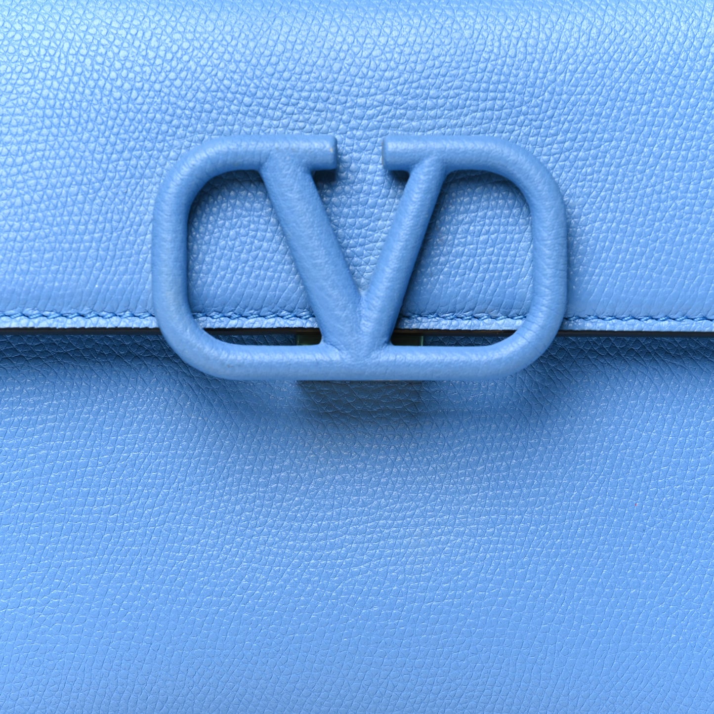 Grainy Calfskin Small VSling Top Handle Bag Blue