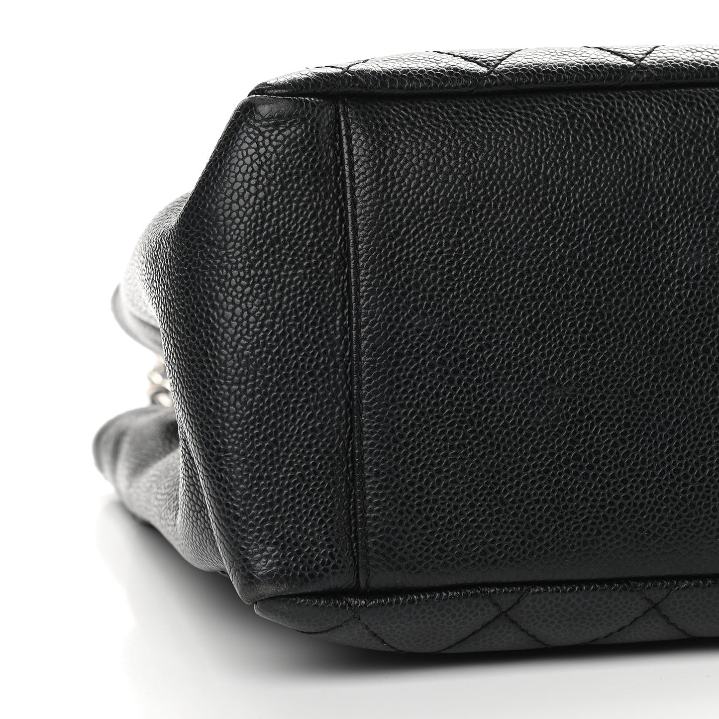 Caviar Quilted Grand Shopping Tote GST Black