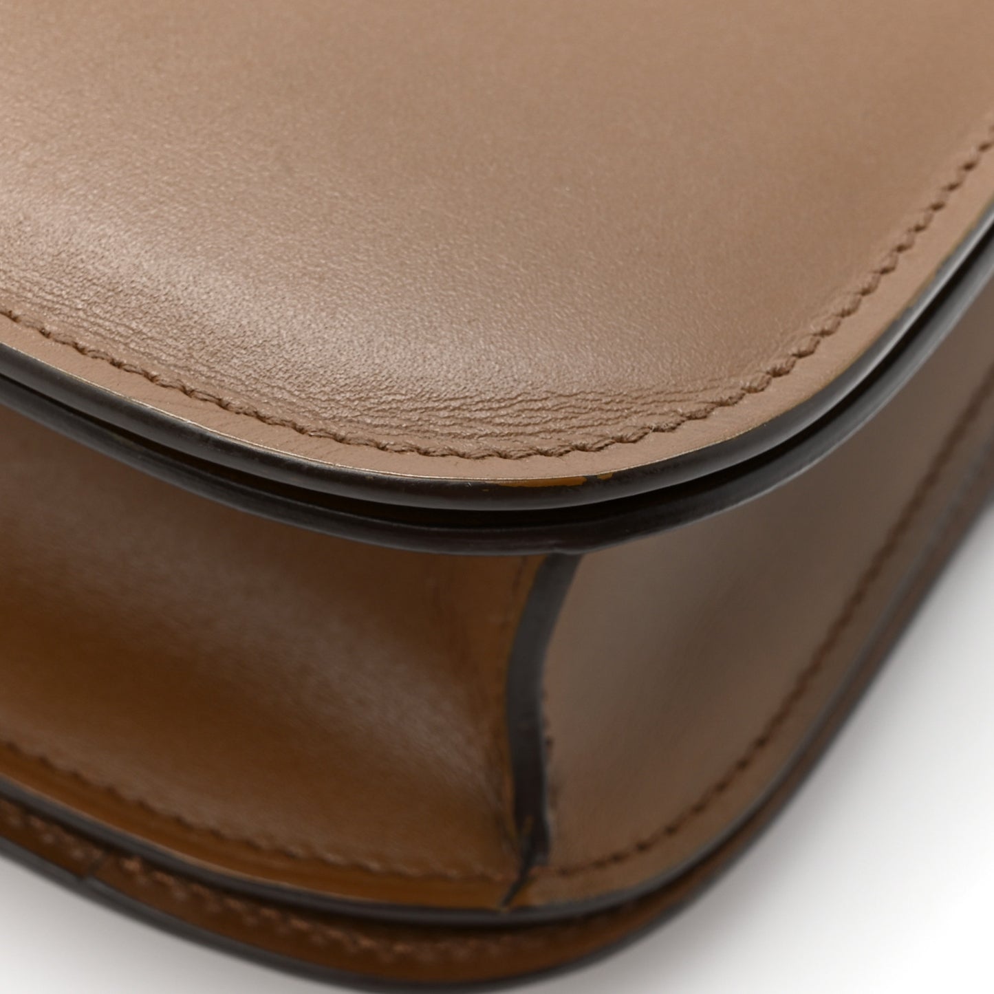 Box Calfskin Medium Classic Box Flap Bag Camel