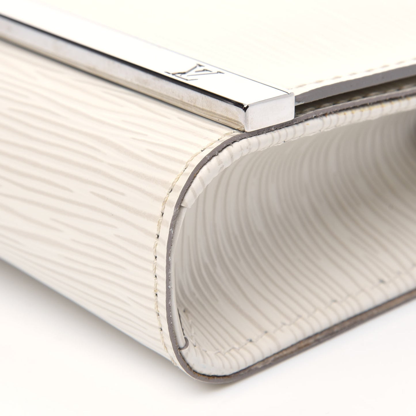Epi Sevigne Clutch Ivory