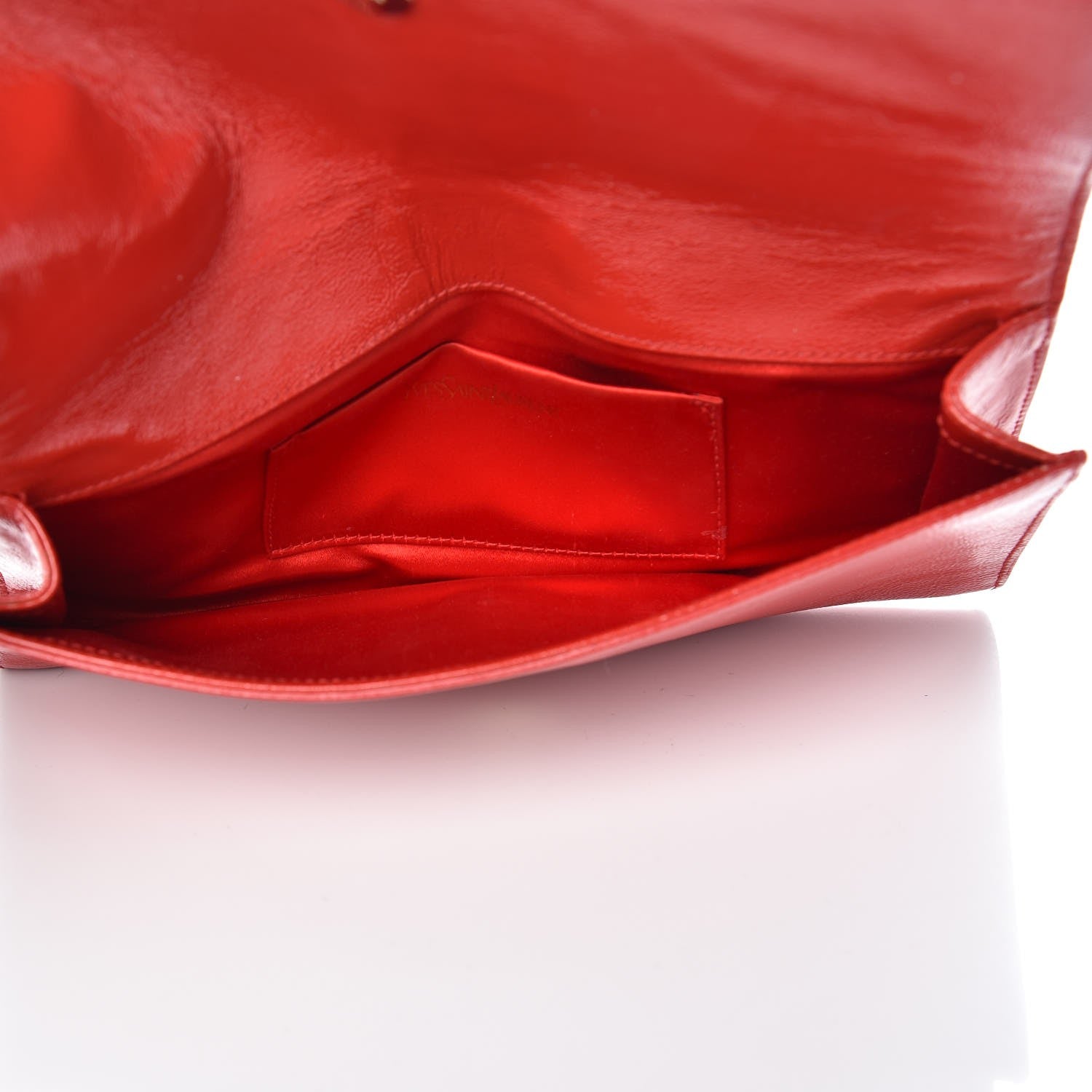 Saint Laurent Textured Patent Small Belle De Jour Clutch Red 5 of 10