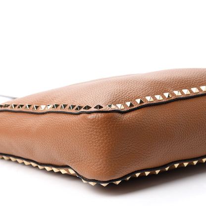 Valentino Garavani Pebbled Calfskin Large Rockstud Flip-Lock Messenger Bag Light Cuir 6 of 9