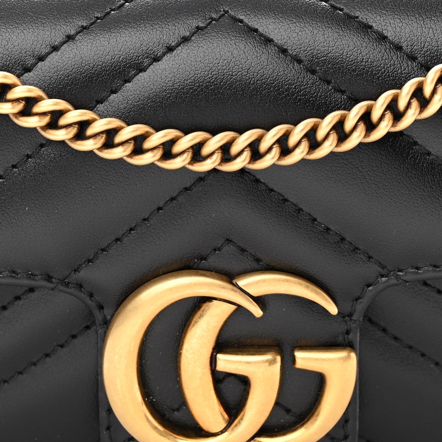 Calfskin Matelasse Super Mini GG Marmont Shoulder Bag Black