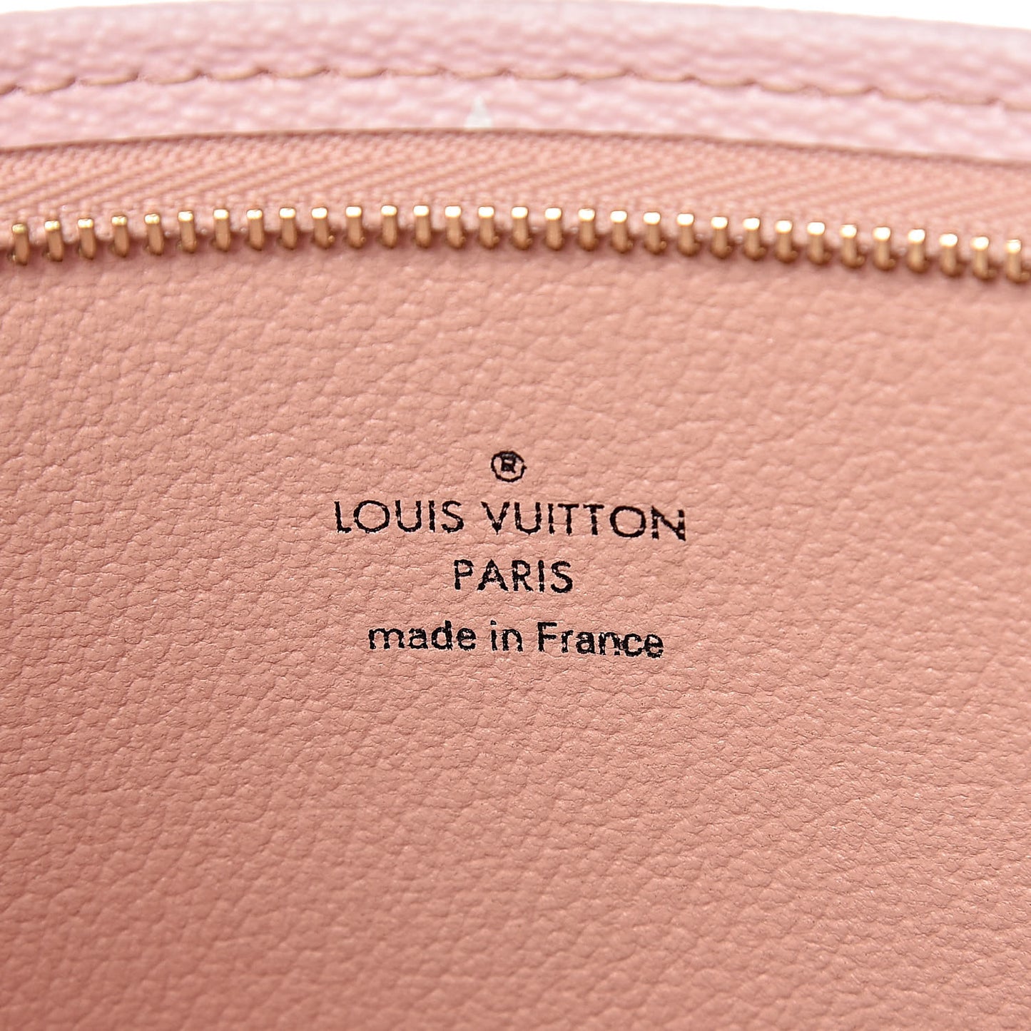 Monogram Giant Toiletry Pouch 26 Rouge