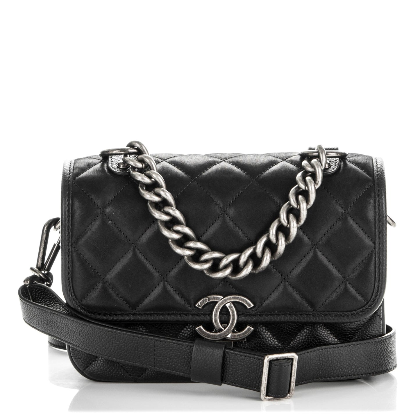 Caviar Iridescent Calfskin Quilted Small Daily Carry Messenger Black