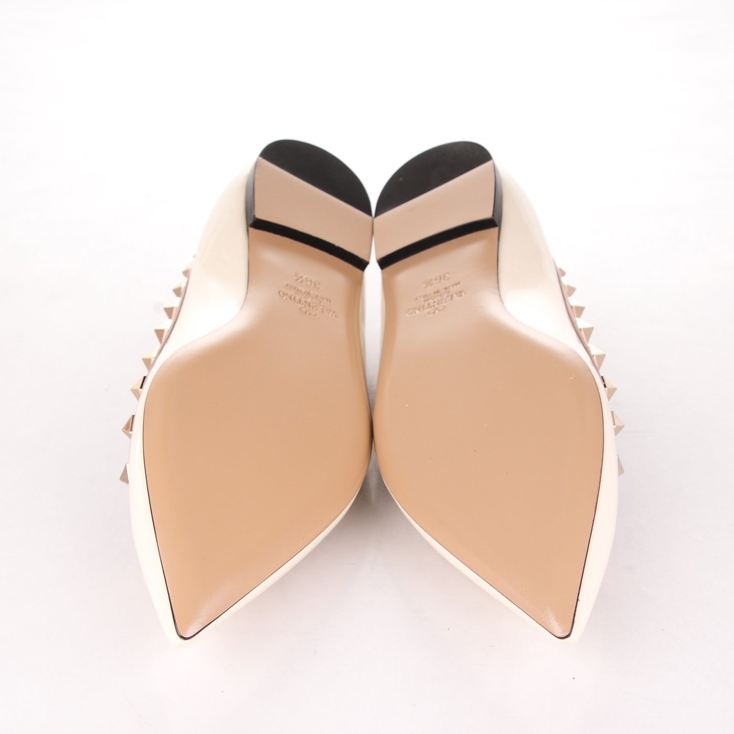 Patent Rockstud Ballerina Flats 36.5 Light Ivory Poudre
