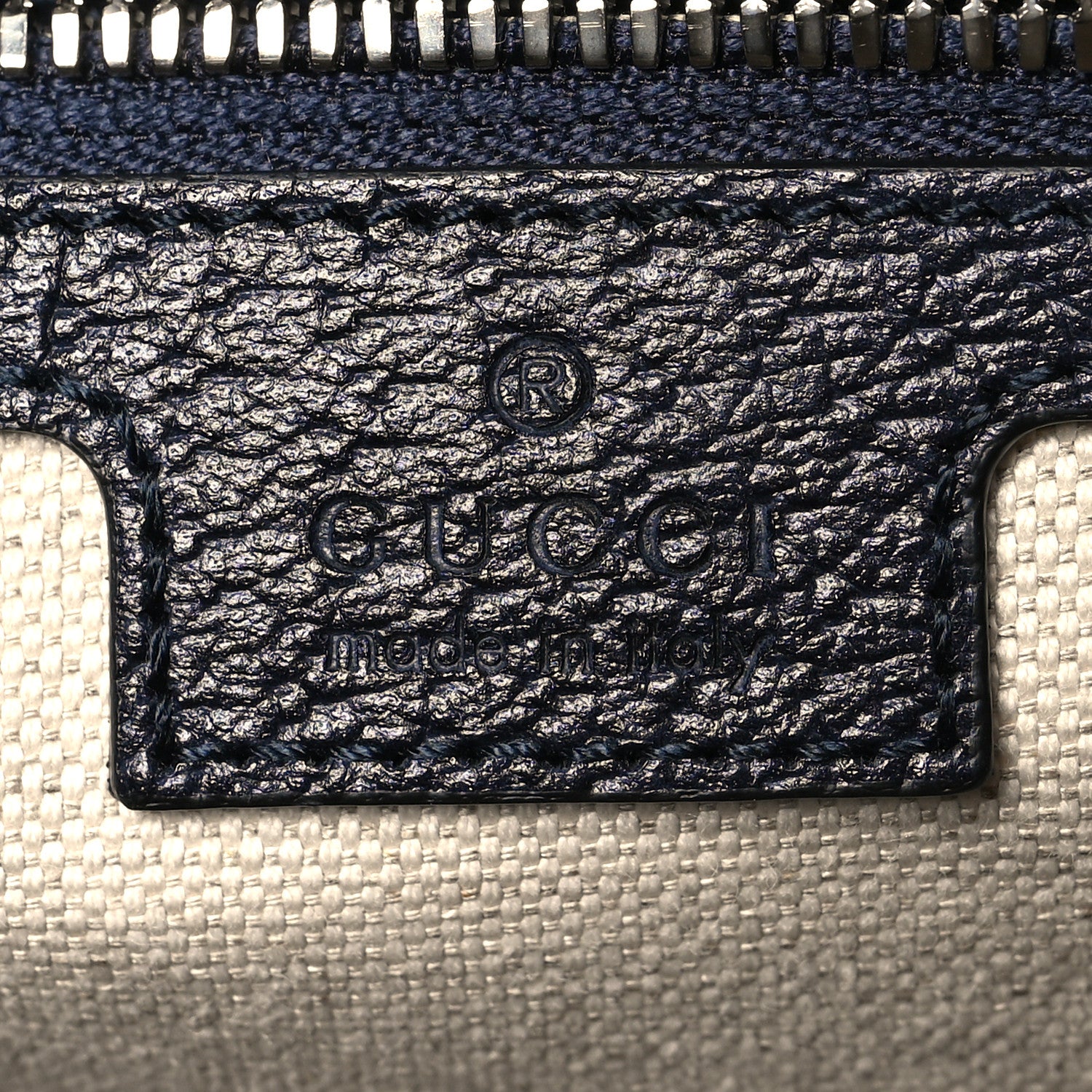 Gucci GG Supreme Monogram Textured Dollar Calfskin Medium Savoy Duffle Bag Blue Black 5 of 11