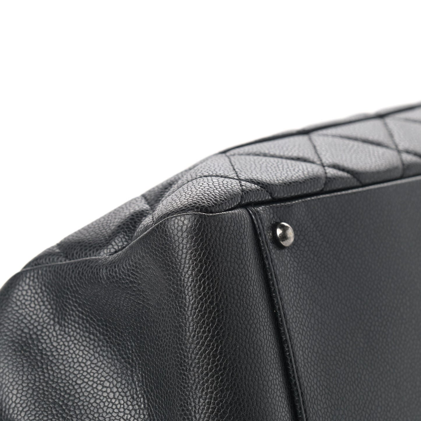 Caviar Quilted XXL Grand Shopping Tote GST Black