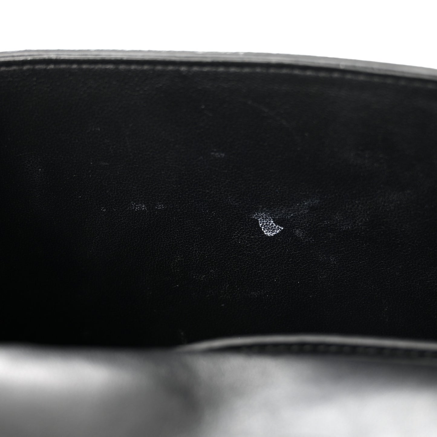 Grained Calfskin Medium Trotteur Black