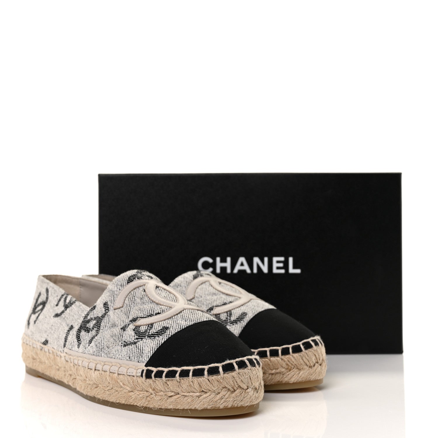 Chanel Cotton Jacquard Grosgrain CC Print Espadrilles 38 Grey Black 10 of 10