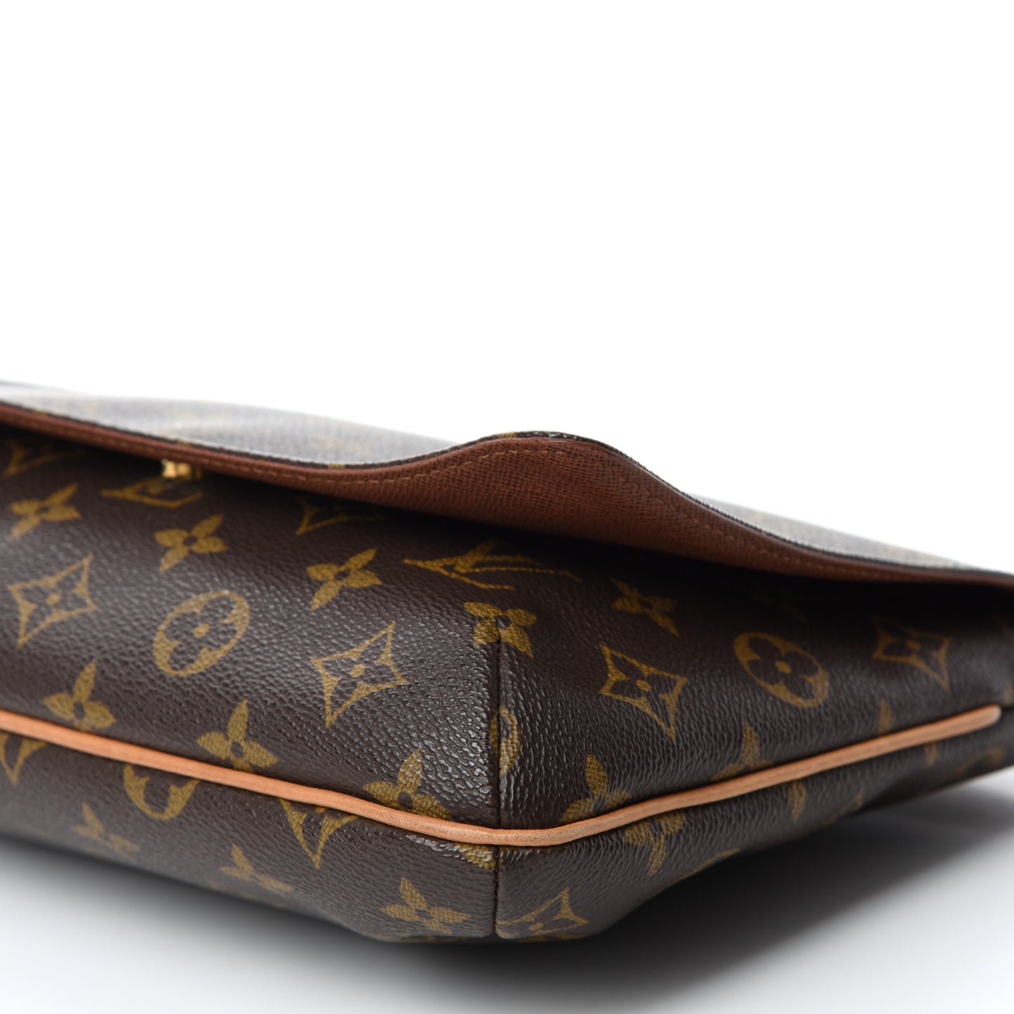 Monogram Musette Tango