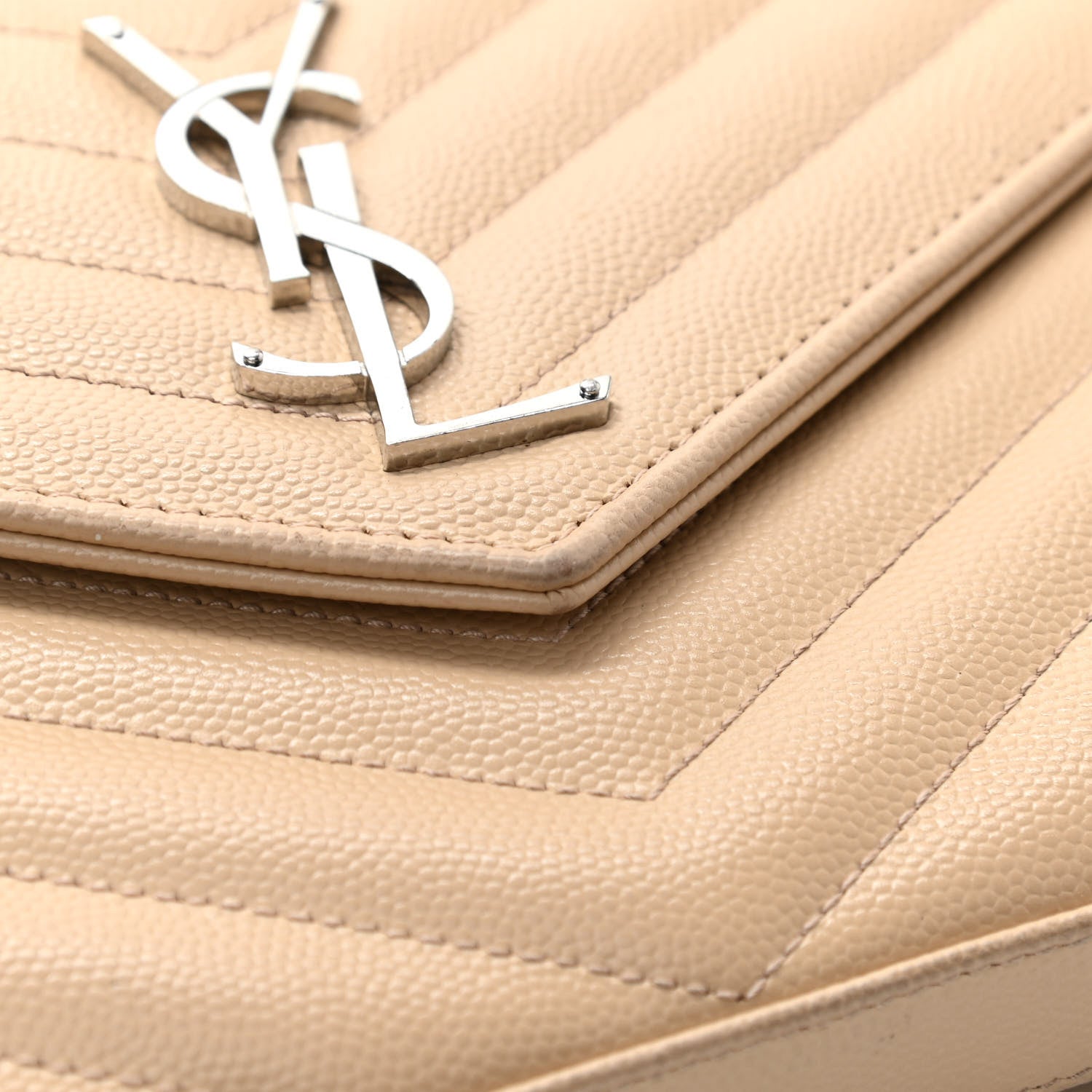 Saint Laurent Grain De Poudre Matelasse Chevron Monogram Chain Wallet Nude Powder 11 of 12