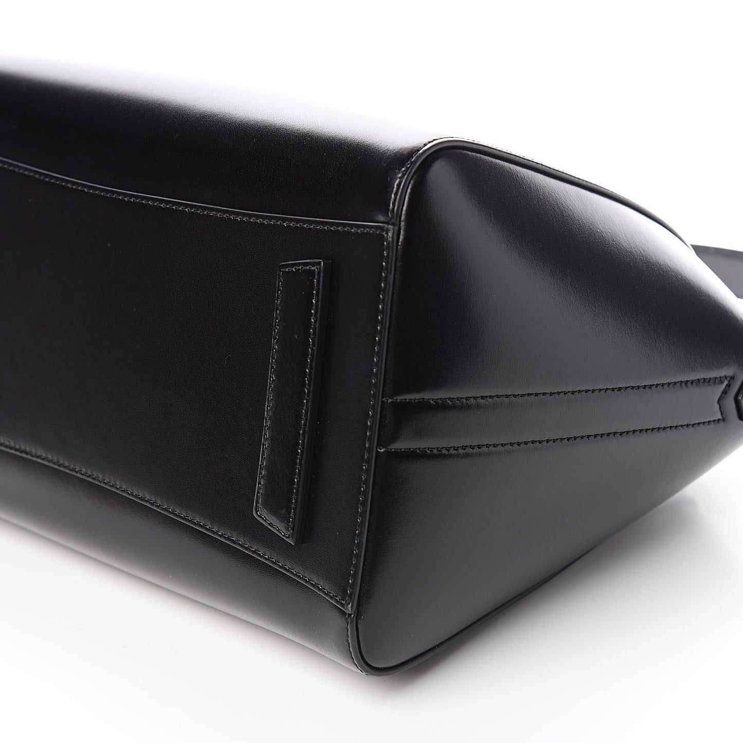 Shiny Lord Calfskin Medium Antigona Black