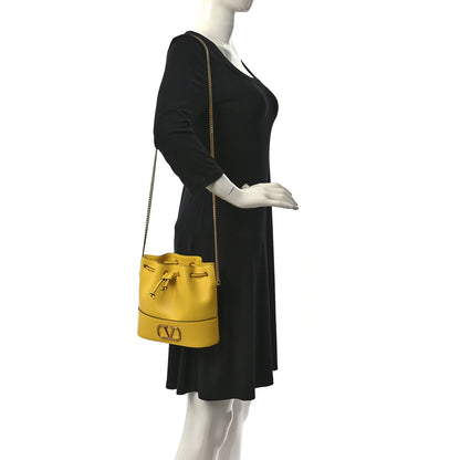 Valentino Garavani Nappa Mini VLogo Signature Chain Bucket Bag Bright Lemon 2 of 8