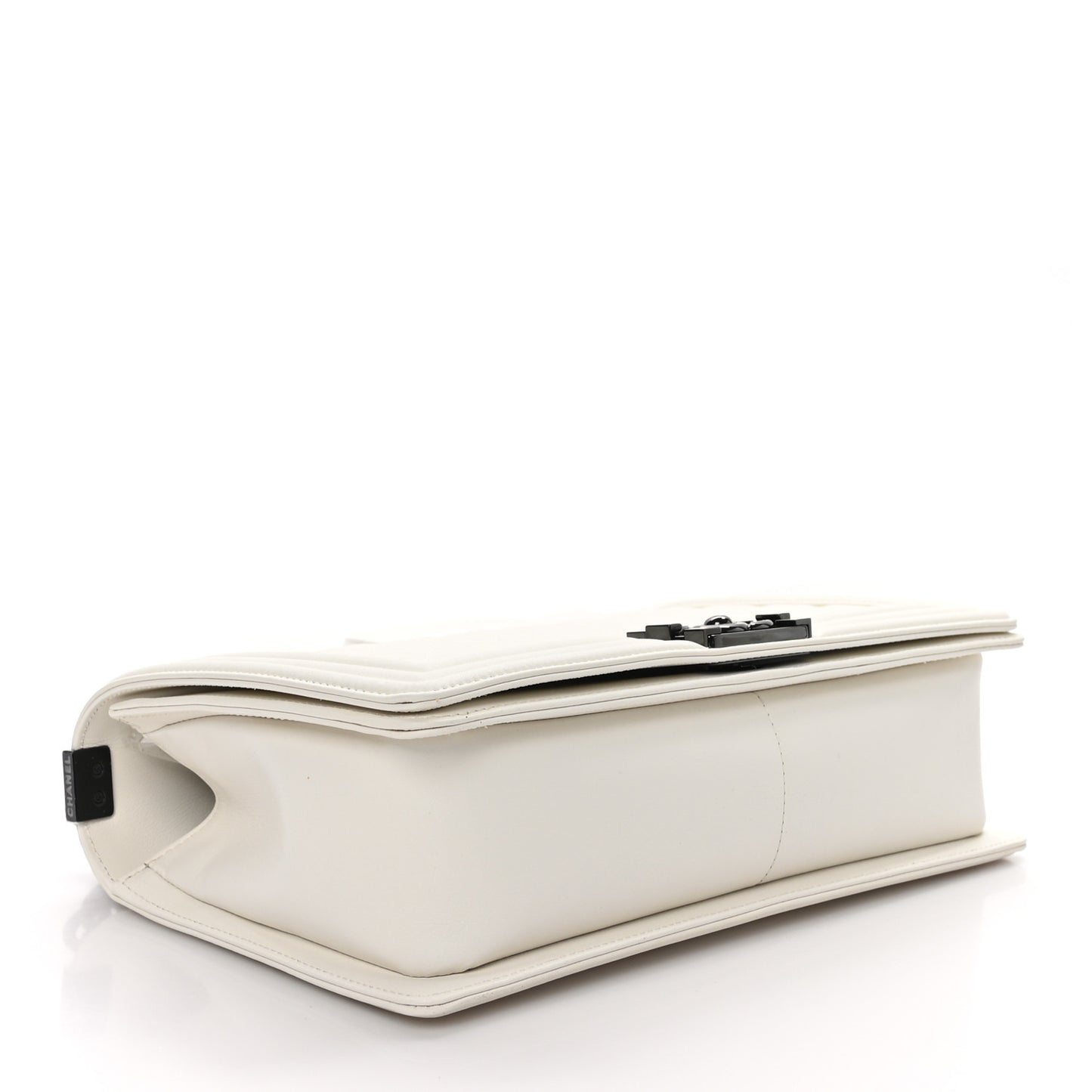 Calfskin Quilted New Medium Boy Flap Ivory