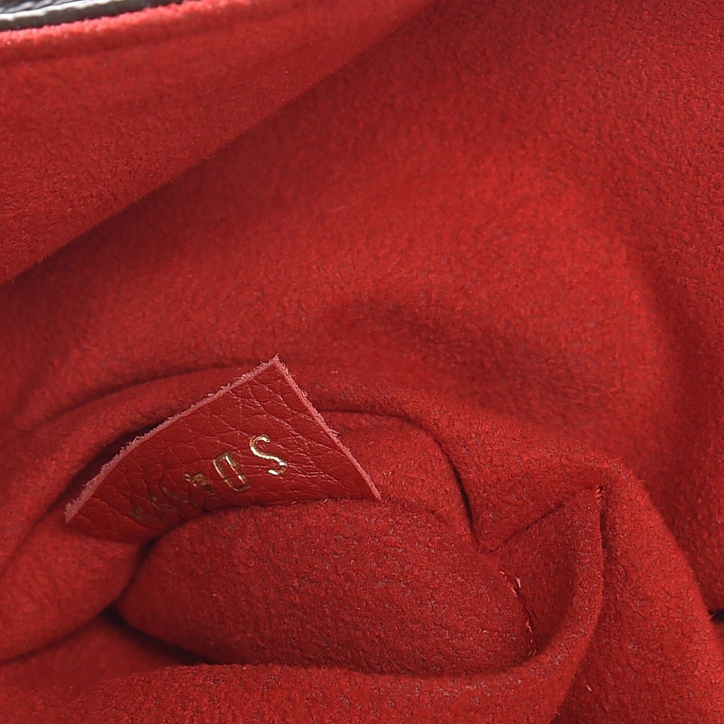 Monogram Gaia Cherry