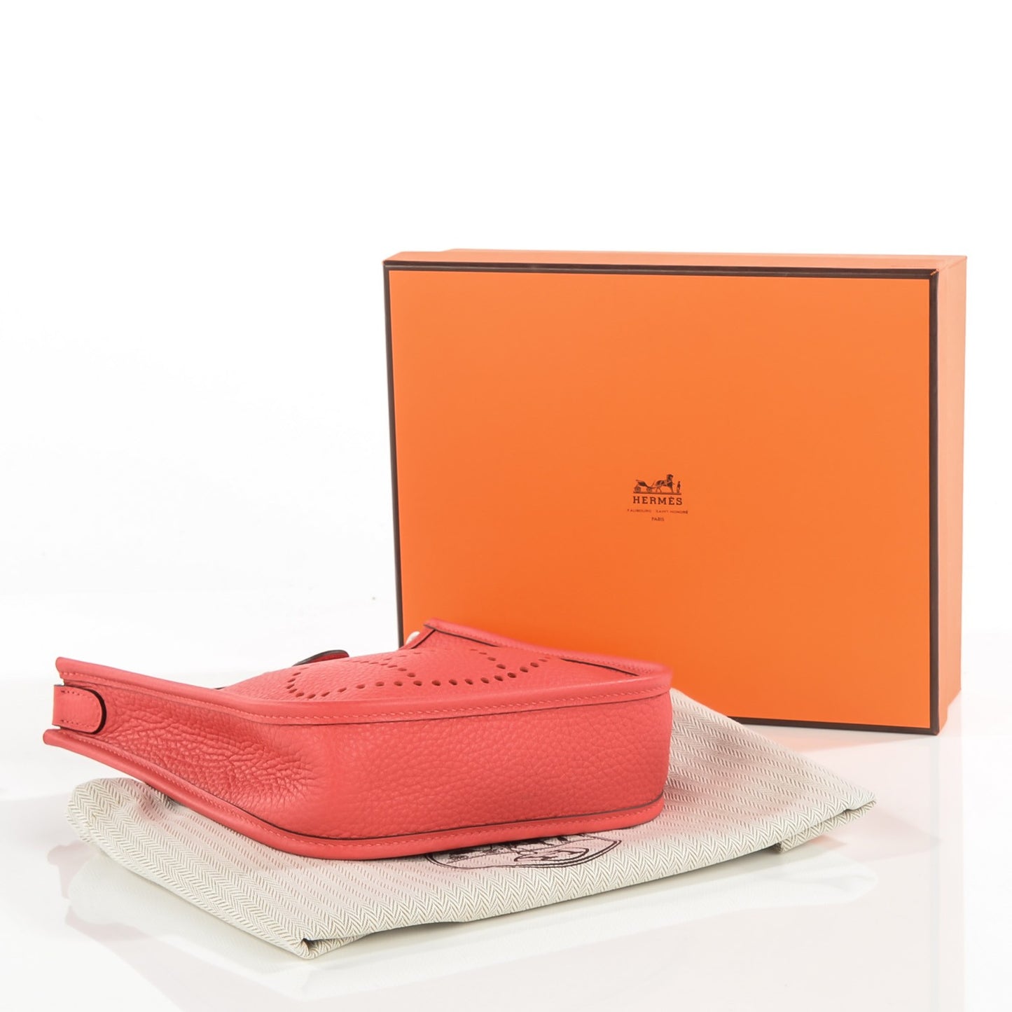 Taurillon Clemence Amazone Evelyne TPM Rouge Pivoine