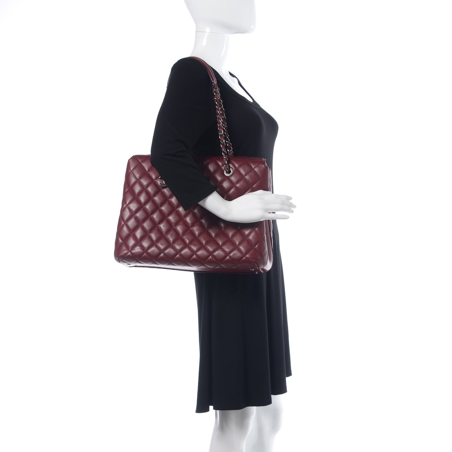 Caviar Quilted City Shopping Tote Dark Red